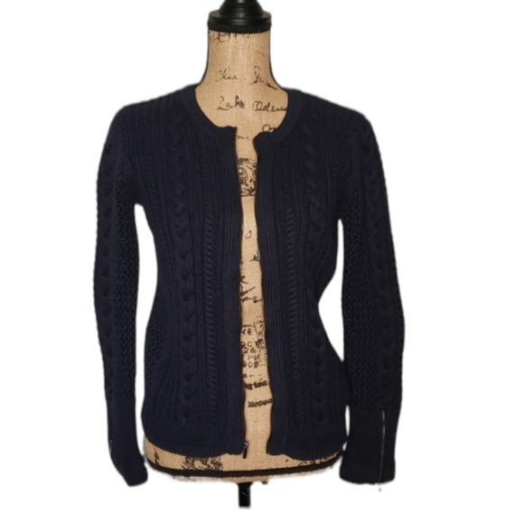 Banana Republic Sweaters - Banana Republic Women's Zipper Up Sweater Size Med